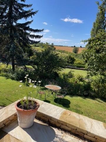 Masons Cottage, An Idyllic Retreat In An Area Of Outstanding Beauty, Close To Blenheim Palace, Oxford & The Cotswolds Stonesfield Zewnętrze zdjęcie